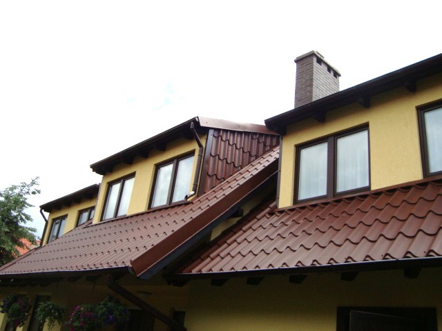 farba do malowania dachu peganox