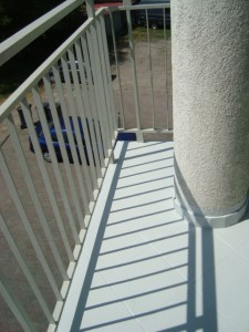 uszczelnienie tarasu balkonu balkonów dacfill hz farba na balkony balkon malowanie tarasy farba do balkonów tarasów farba na płytki płytek masa uszczelniająca likwidacja przecieku przecieków